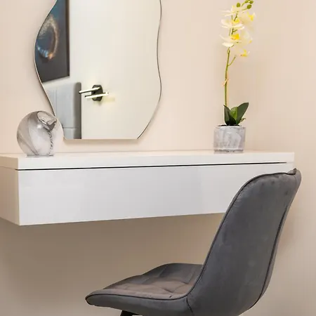 Diamante Del Mar Phaedra Daire *