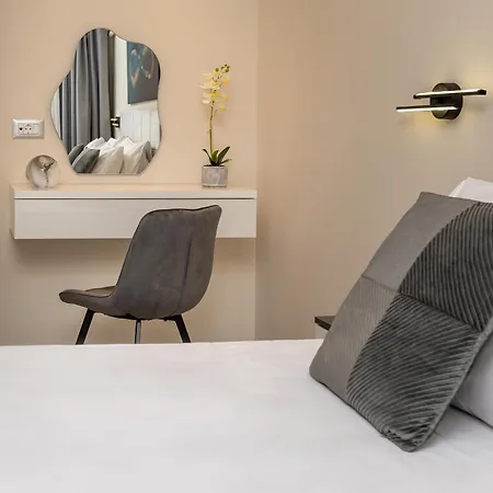 Diamante Del Mar Phaedra Daire *